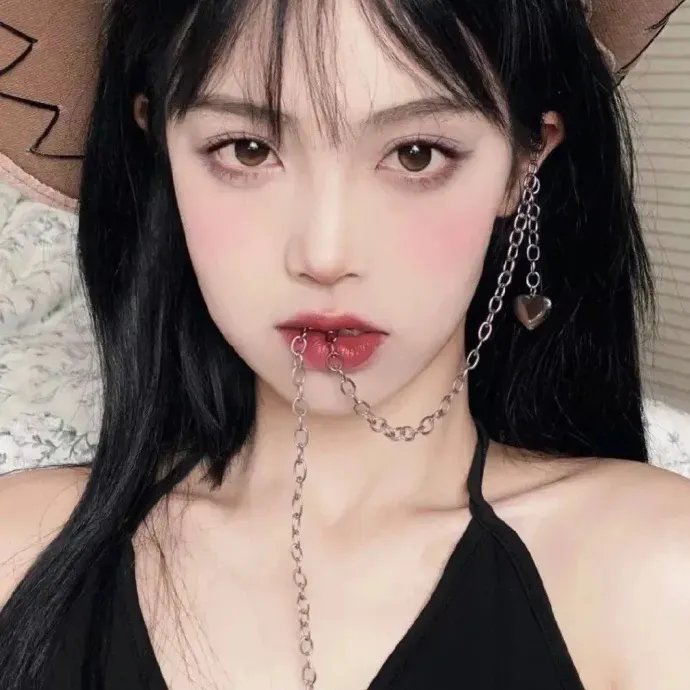 地府小公主驾到父皇江山我来罩