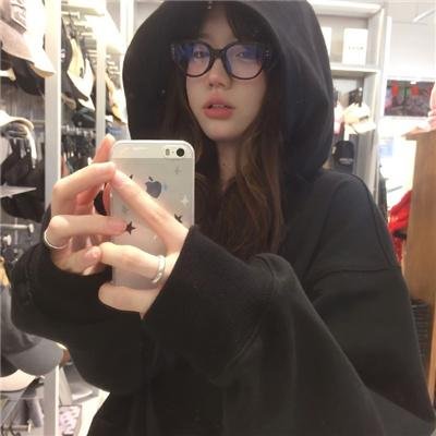 归国后，双生女主她不装了